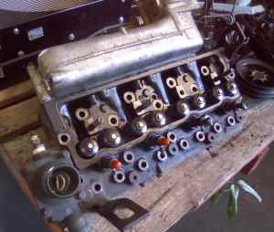 Cylinder head for Perkins 1004T / Caterpillar diesel engine