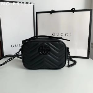 Gucci camera bag $180