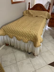 Solid wood single bed with mattress