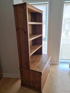 Pine Bookshelf with Storage 