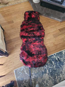 Red fluffy car seat covers
