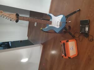 Electric guitar, effector, amp combo. Yamaha 112j orenge crush12