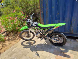 PENDING- Kawasaki KLX 150BF (can be registered) as new