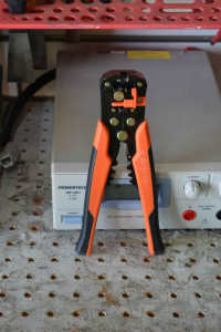 NEW Automatic Wire Stripper, Wire Crimper & Cutter Tool