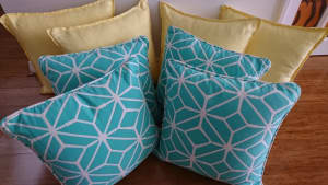 Eight Decorative Cushions Light Yellow (x4) and Mint/White (x4)