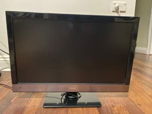 Teac slim 22inch LED tv with built in DVD player