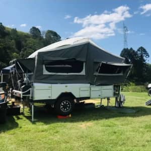 2018 3XM forward fold camper trailer
