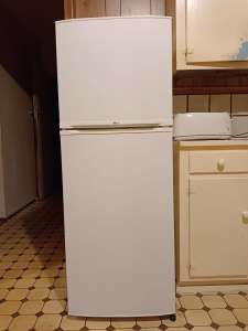 lg 205lt fridge freezer