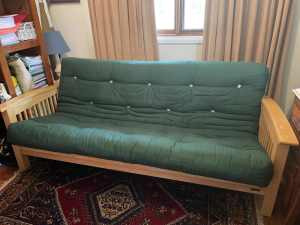 Sofa bed phuton