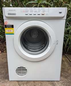 Electrolux 5kg Sensor Dryer with Free Delivery