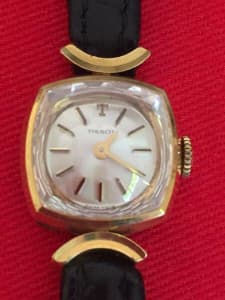 Vintage 60s TISSOT Lady's Gold Wristwatch