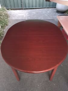 Noblett dining table and chairs Mid century modern