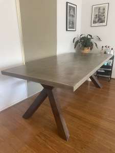 Nick Scali levanzo concrete dinning table
