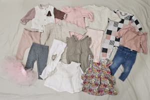 00 baby girl clothing bundle in excellent condition 