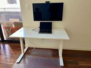 Height adjustable desk IKEA TROTTEN (as new)