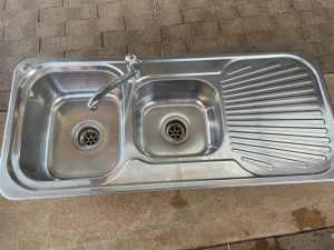 Radiant 1 3/4 bowl stainless steel sink with mixer tap