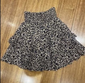 Leopard print mini skirt