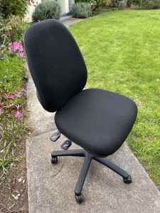 Office task chair black