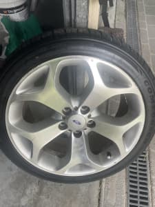 Ford Fg 18inch honeycomb wheels