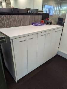 Base Cupboards/Cabinets