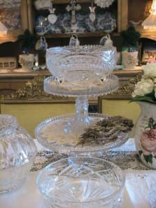 STUNNING VINTAGE FOOTED CUT CRYSTAL BOWLS 2 TO CHOOSE FROM $40 EACH