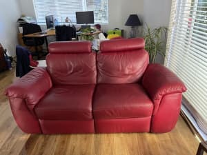 Natuzzi 2 seater leather recliner sofa