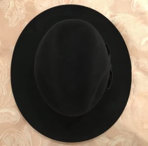 Dark Navy Christy’s felt hat