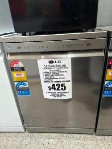 LG QuadWash 14-Place Setting Freestanding Dishwasher (XD5B14PS)
