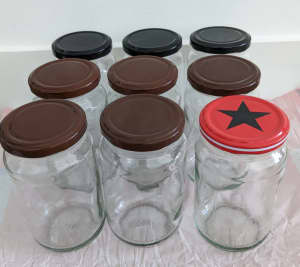 Glass jars with lids approx 375g