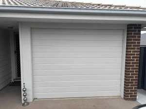 Electric single garage door