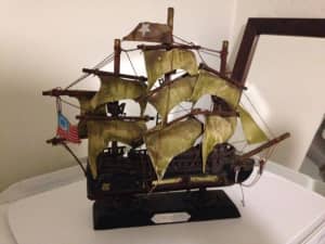 Classic USA warship battle model for sale