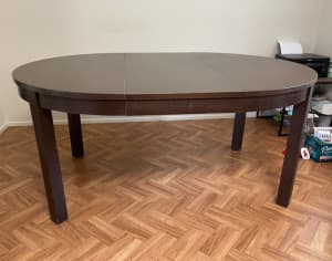 IKEA extendable Dining table