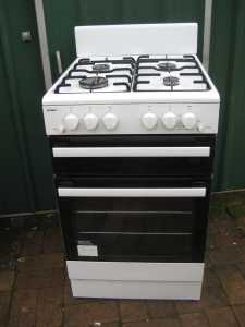 WARRANTY!. Chef 540mm gas upright oven separate grill works like new