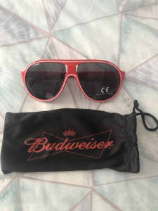 Budweiser Sunglasses with cloth cover