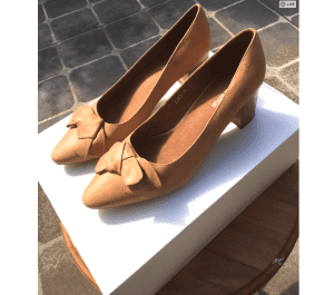 REDUCED Diana Ferrari tan leather block heels pointed Leather pumps