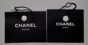 CHANEL White Paper SHopping Bag (Small Size), Accessories, Gumtree  Australia Gold Coast City - Molendinar