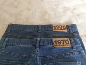 2 pair 1970 Just Jeans Mens W33