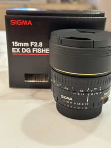 Sigma 15mm EX DG Fisheye (Nikon F-Mount)