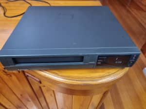 Panasonic Super 3-Head VCR, working, with remote