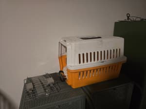 Pet travel crate kennel