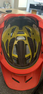 Fox mountain bike helmet