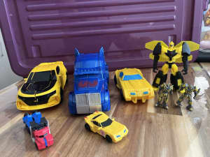 Transformers - bumble bee and Optimus prime