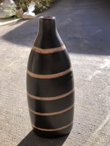Ceramic Vase for two dollars