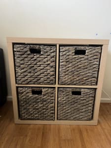 Small Unit with baskets