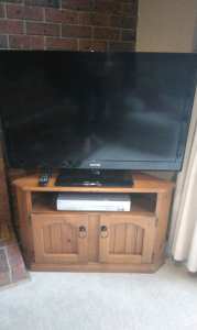 TV corner unit, Soniq T V , DVD and V H S player