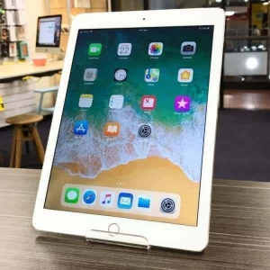 iPad Air Gen 2 64G Silver Cellular Good Condition Warranty Tax Invoice