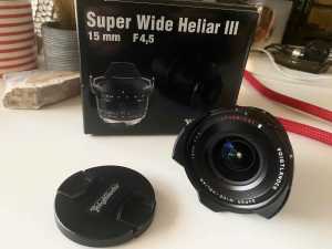 Voigtlander Super Wide-Heliar Aspherical lll 15mm f4.5 Leica M Lens.