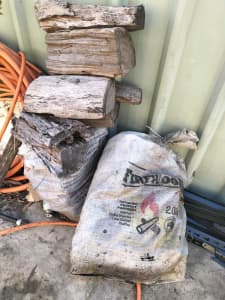 Firewood hardwood nearly 3 bags pickup miranda