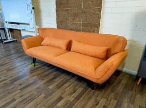 SALE !! BEAUTIFUL AMBER 3 SEATER SOFA FOR SALE!!