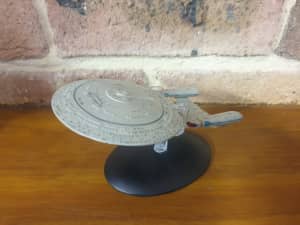 Star Trek USS Enterprise NCC-1701-D Model